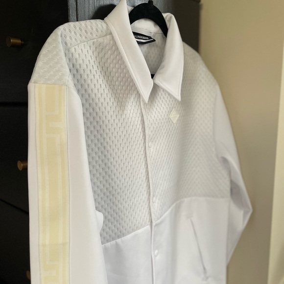 J. Lindeberg Nevaeh Coach Jacket in White - Women’s Size Medium - Picture 4 of 9